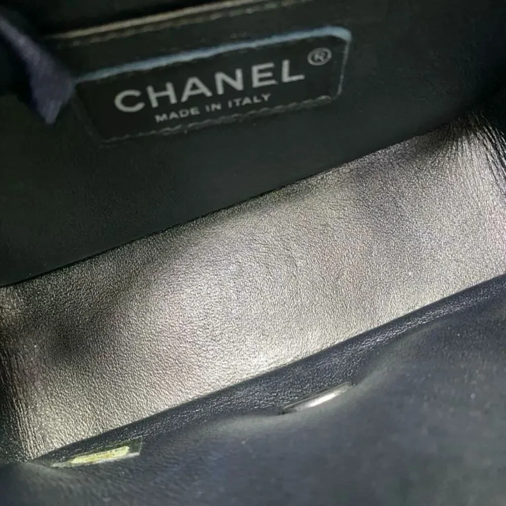 CHANEL brand color